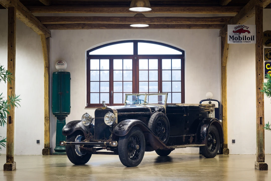 1926 Hispano-Suiza - Image 2 of 26