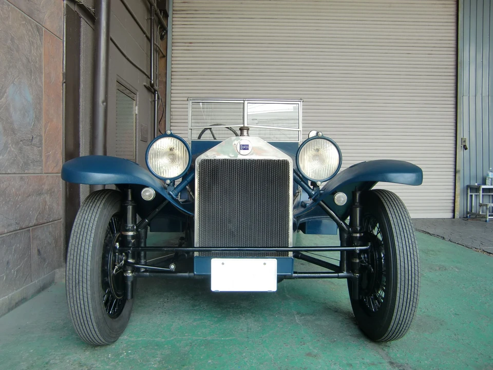 1926 Lancia - Image 17 of 31