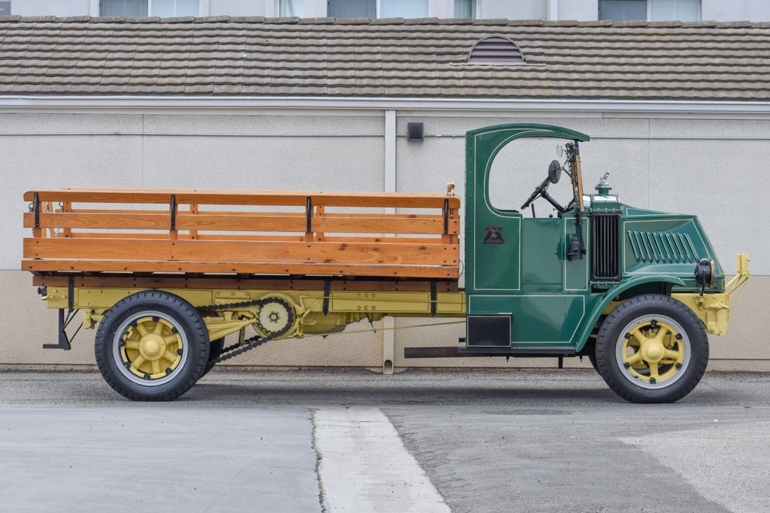 1926 Mack - Image 6 of 31