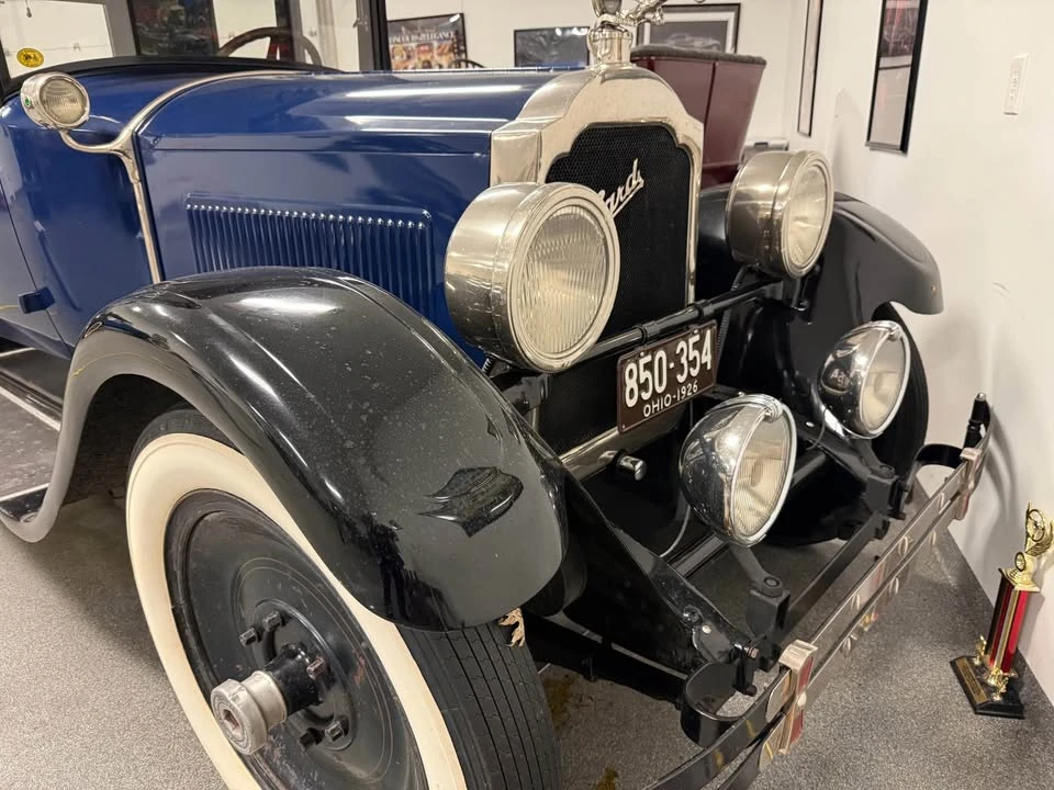 Packard Eight - Image 3 of 16