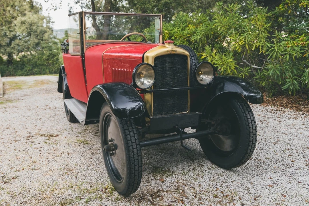 1926 Peugeot - Image 4 of 30