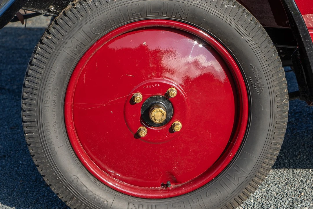 1926 Renault - Image 17 of 30