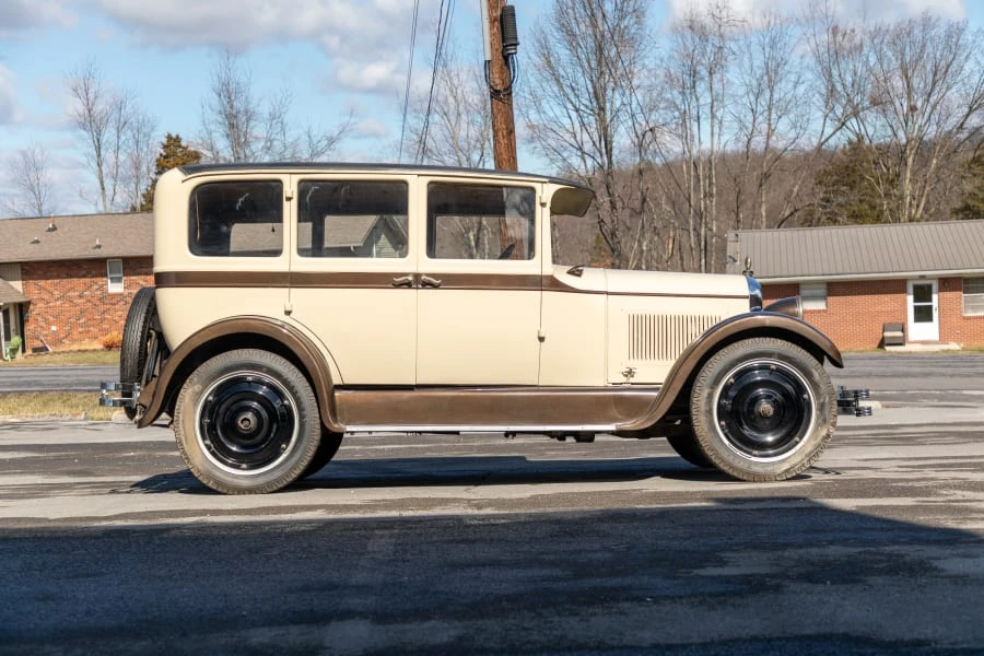 1926 Studebaker President - Image 2 of 17