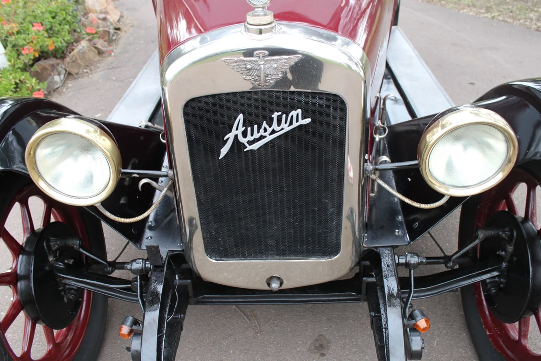 1927 Austin - Image 2 of 18