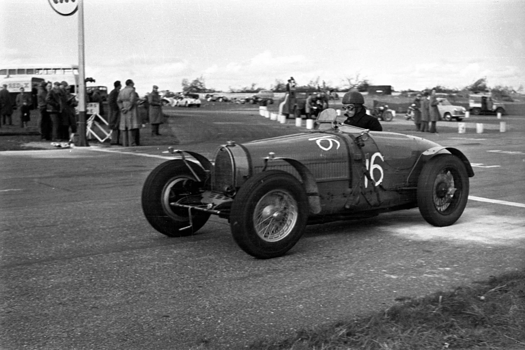 1927 Bugatti - Image 3 of 31