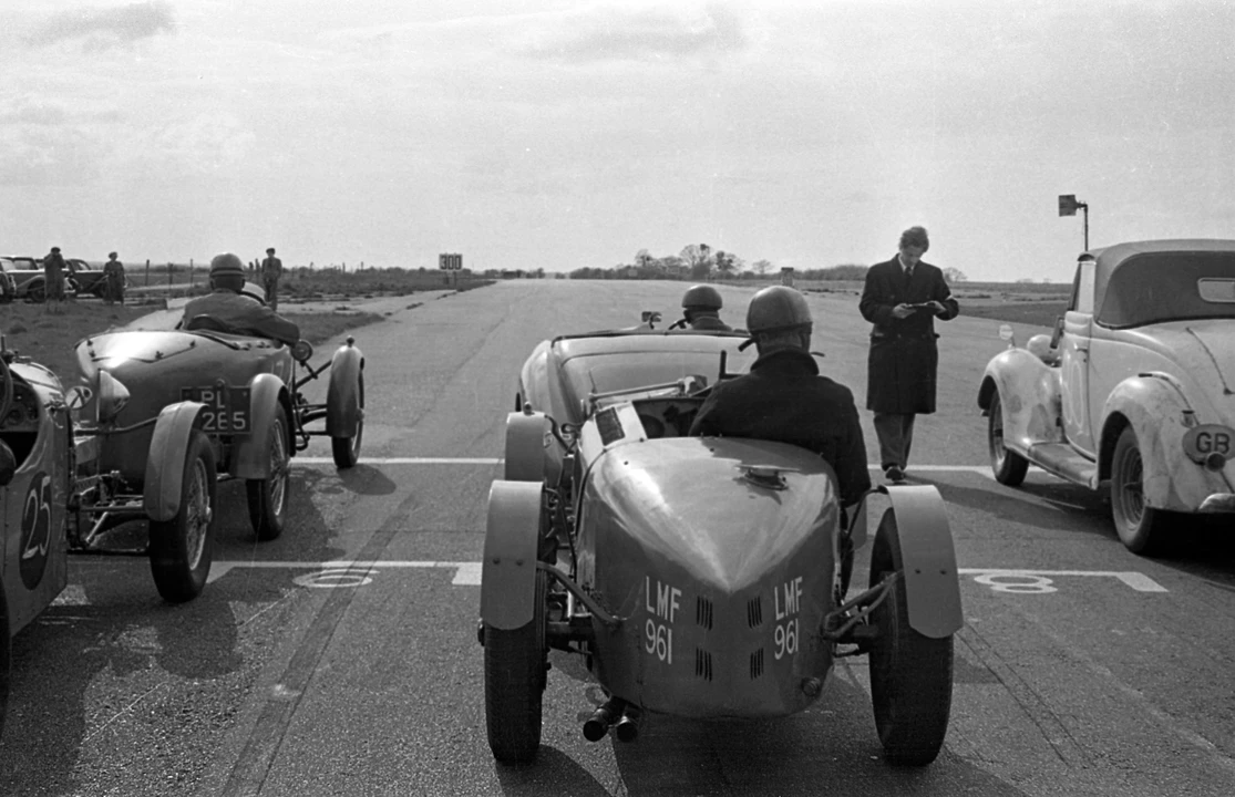 1927 Bugatti - Image 2 of 31