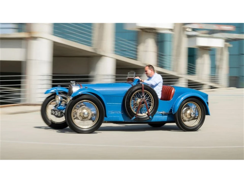1927 Bugatti - Image 2 of 31