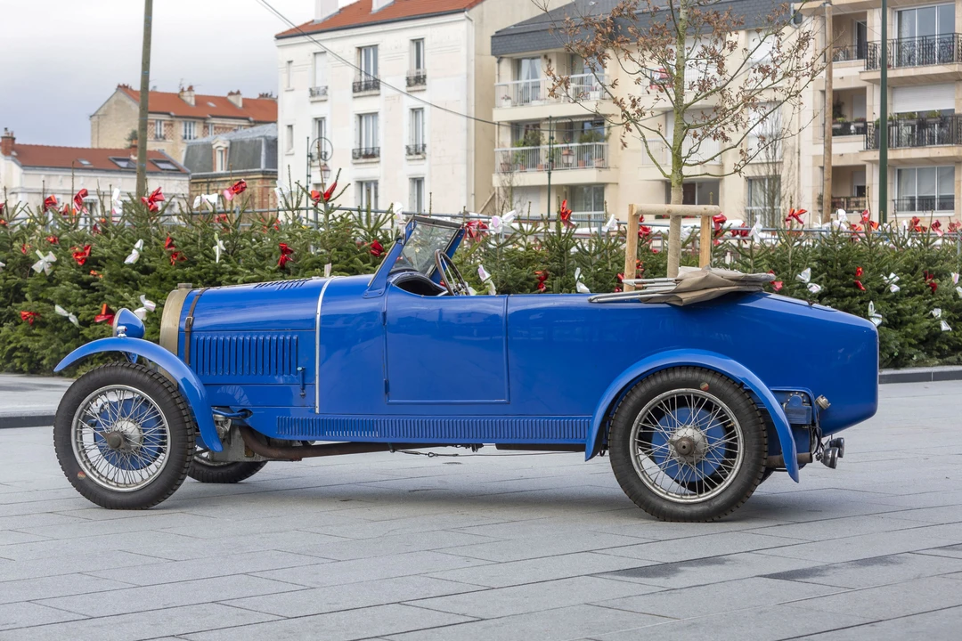 1927 Bugatti - Image 2 of 31