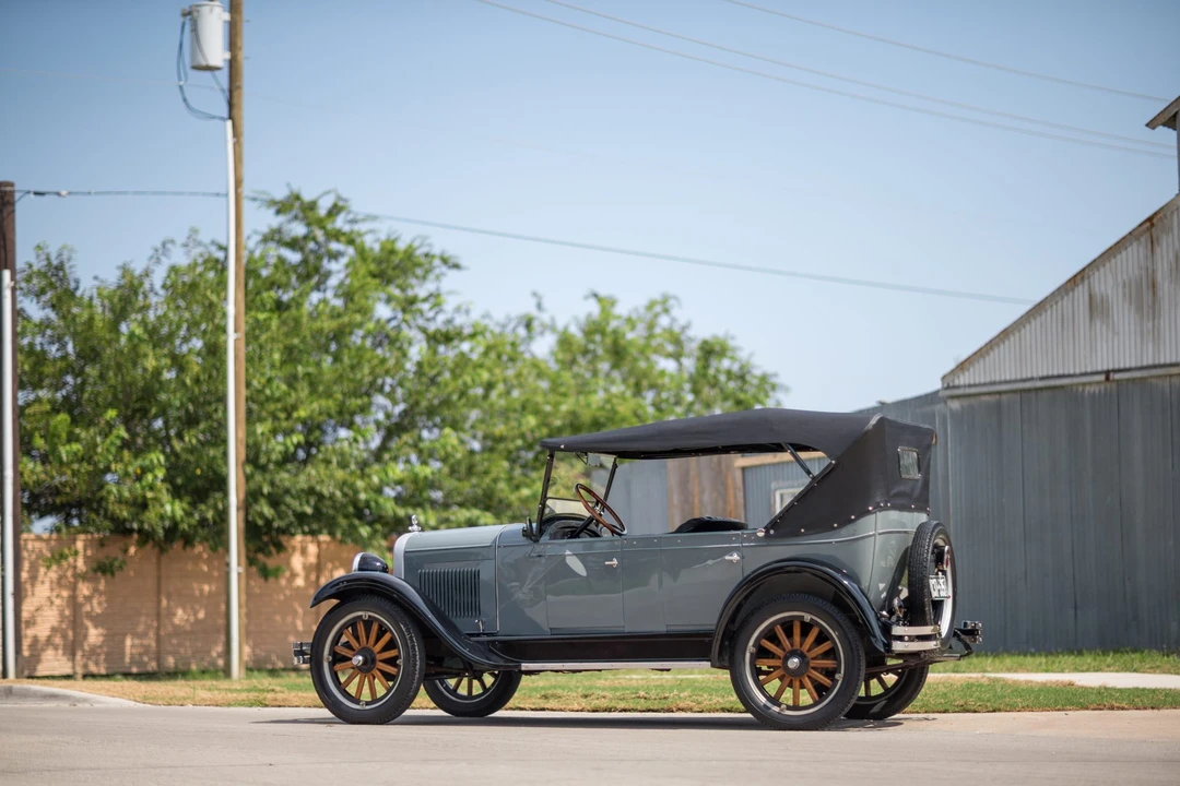 1927 Chevrolet - Image 6 of 31