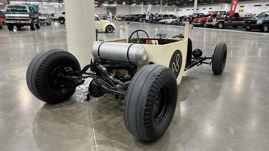 1927 Chevrolet - Image 4 of 8