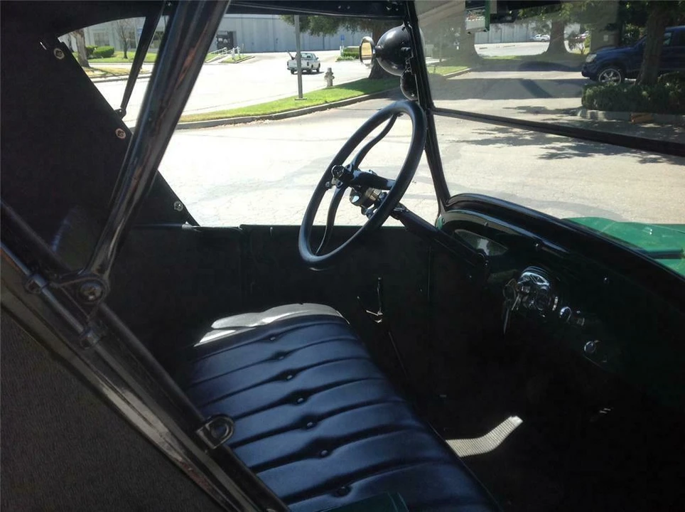 1927 Ford Model T Pickup & Model TT - Image 3 of 5