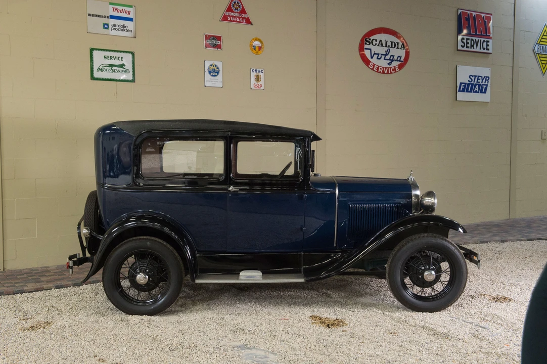 1927 Ford Model A - Image 2 of 4
