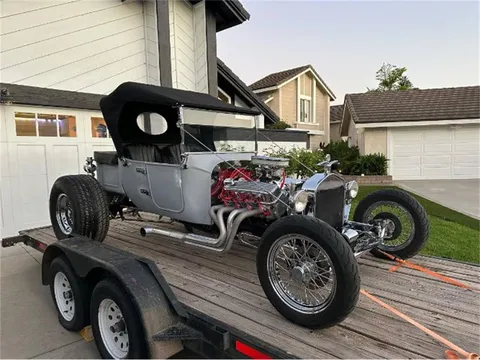 1927 Ford Model T Bucket