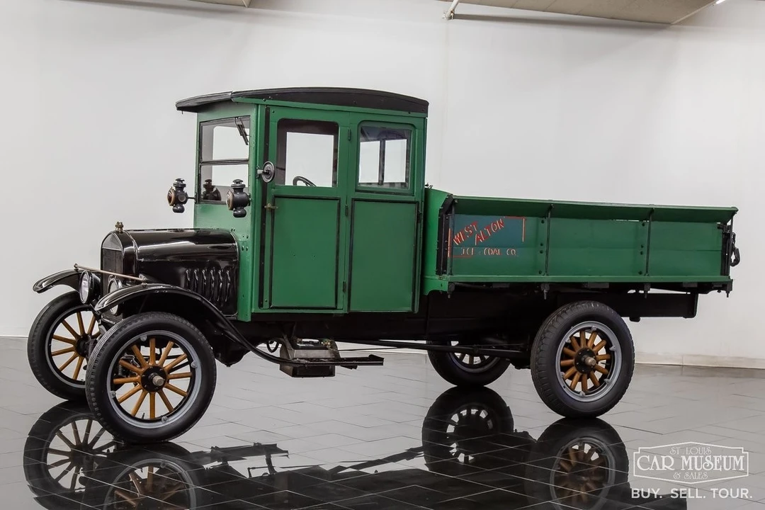 1927 Ford Model T Pickup & Model TT - Image 2 of 21