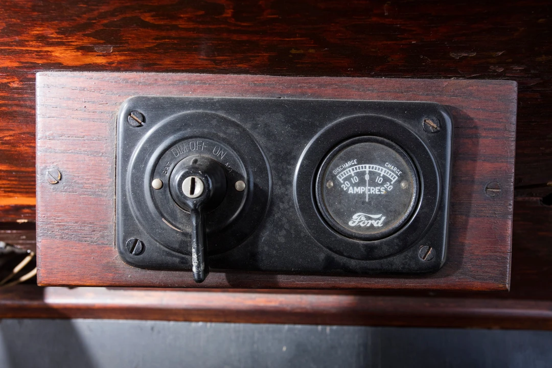 1927 Ford Model T - Image 2 of 17