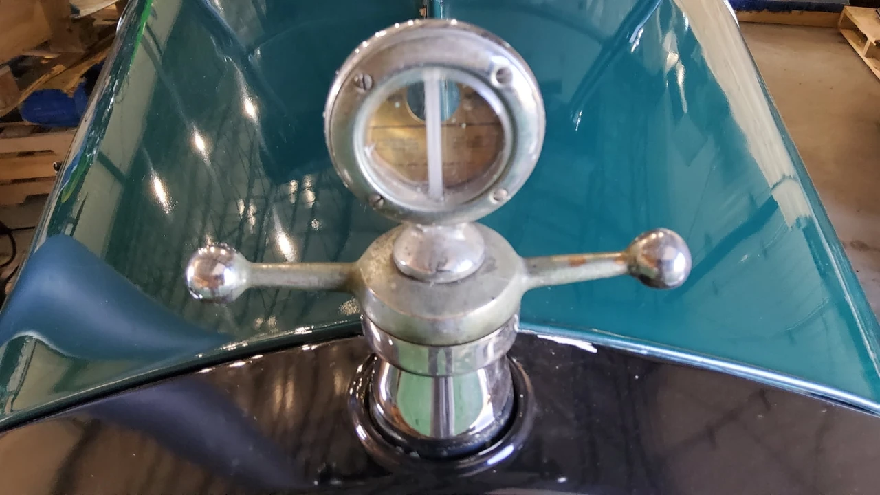 1927 Ford Model T Pickup & Model TT - Image 17 of 18