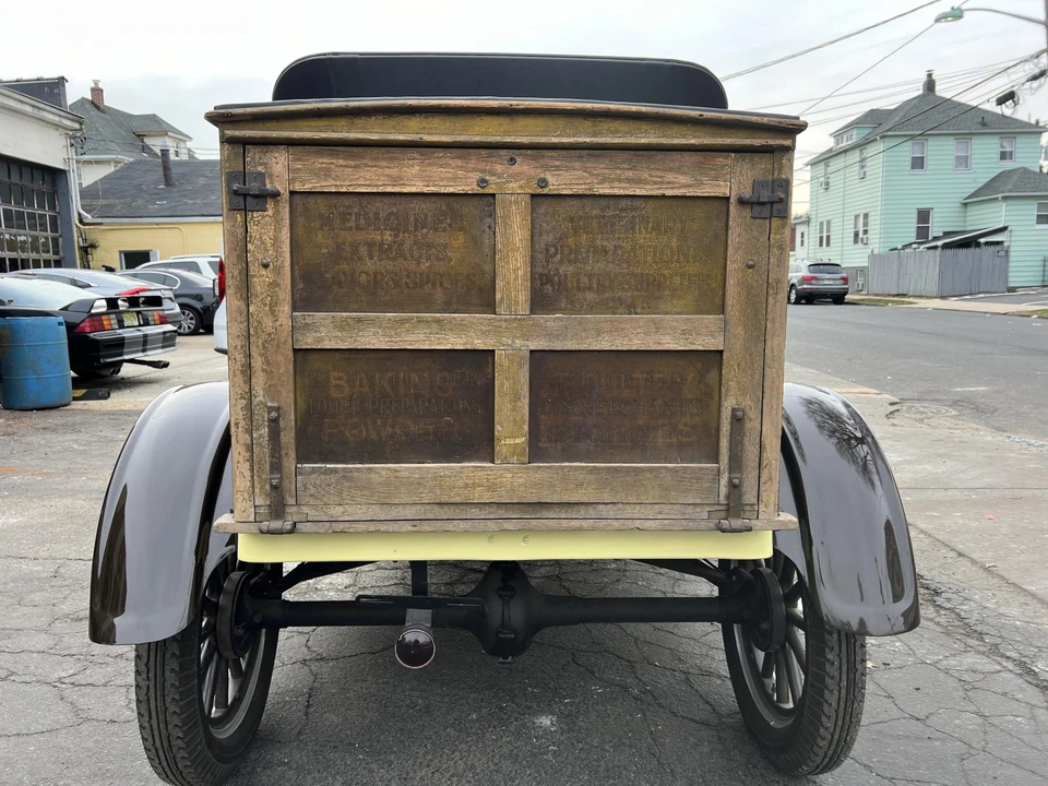 1927 Ford Model T Pickup & Model TT - Image 11 of 31