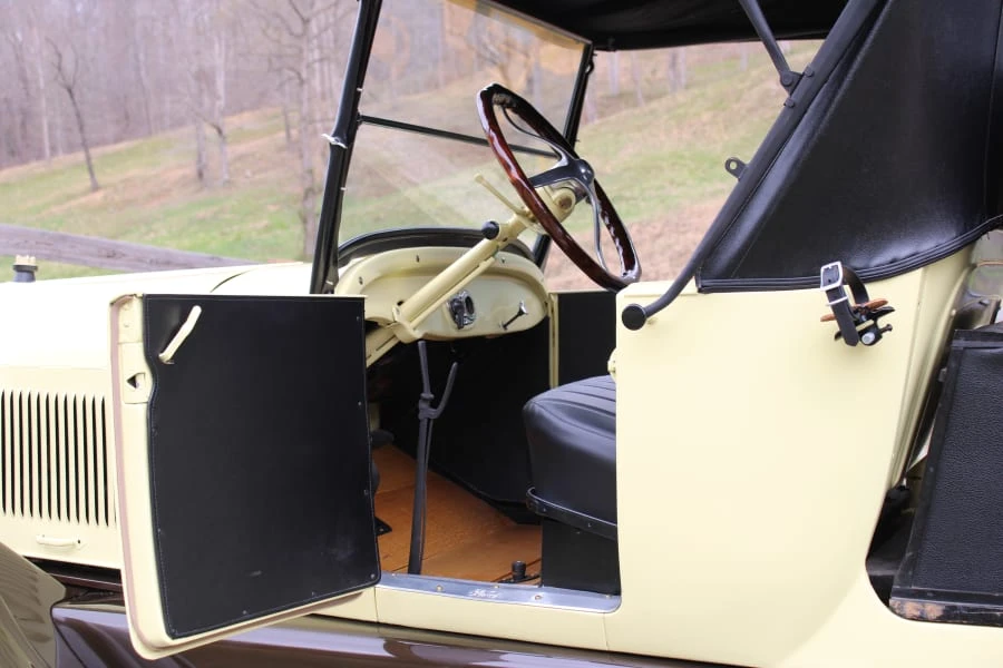 1927 Ford Model T Pickup & Model TT - Image 4 of 16