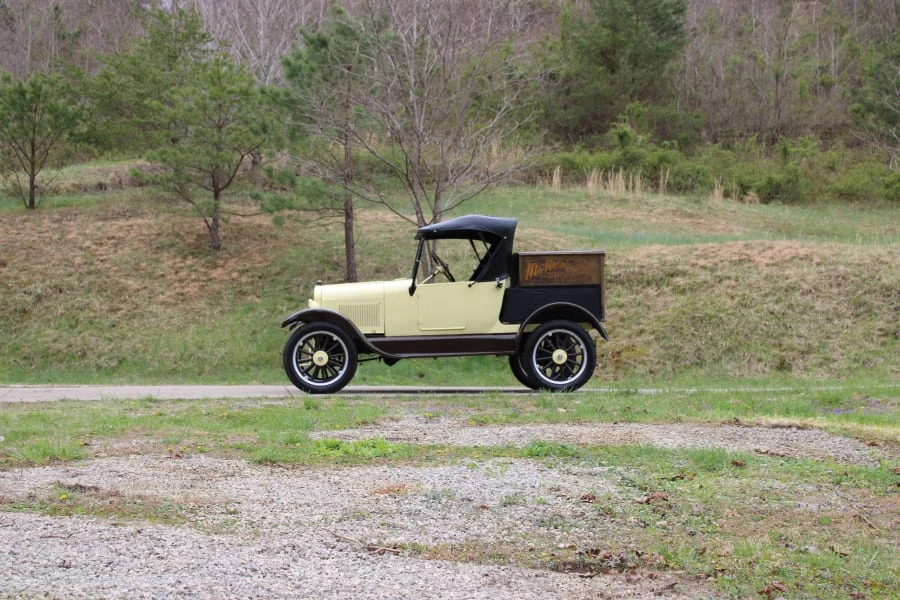 1927 Ford Model T Pickup & Model TT - Image 9 of 16