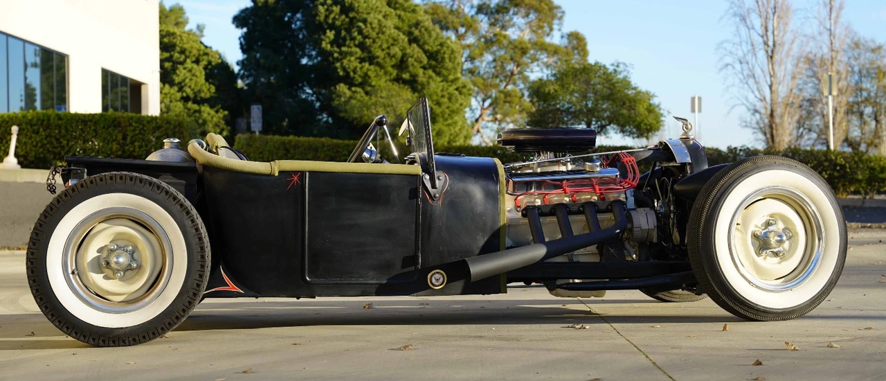1927 Ford Model T Pickup & Model TT - Image 2 of 21