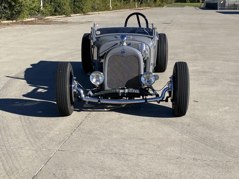 1927 Ford Model T Pickup & Model TT - Image 3 of 31
