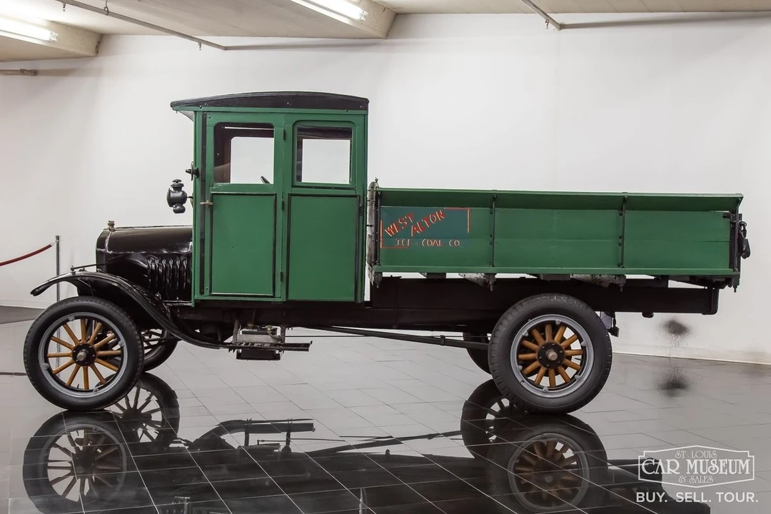 1927 Ford Model T Pickup & Model TT - Image 3 of 31