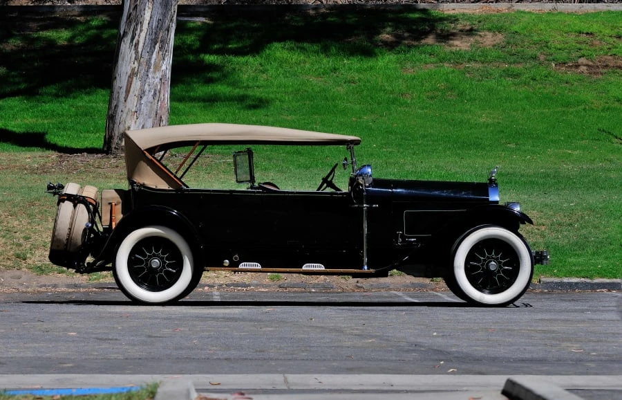 1927 Locomobile - Image 2 of 12