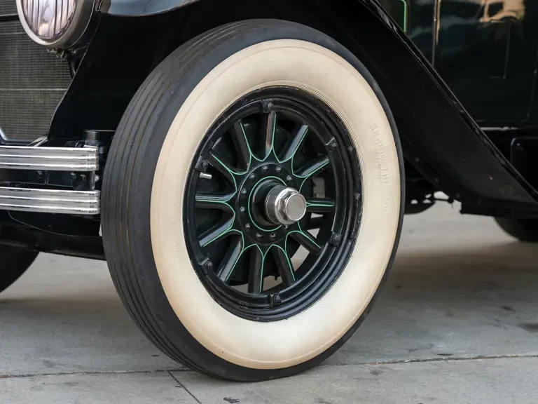 1927 Locomobile - Image 25 of 31