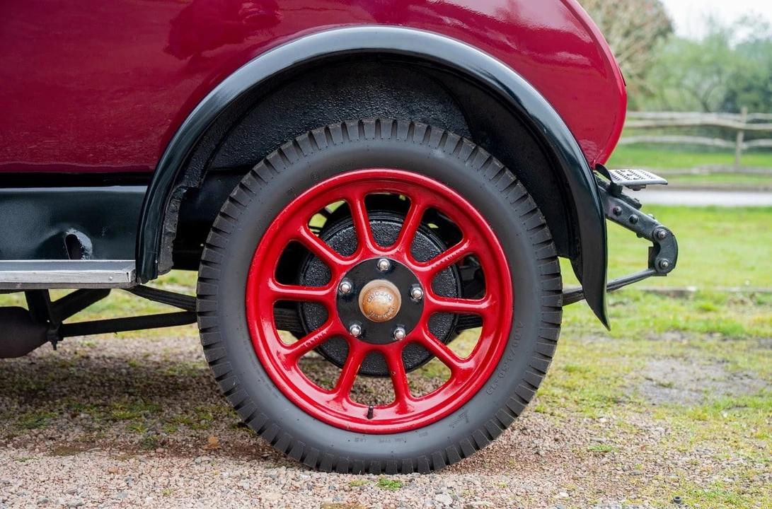 1927 Morris - Image 20 of 30