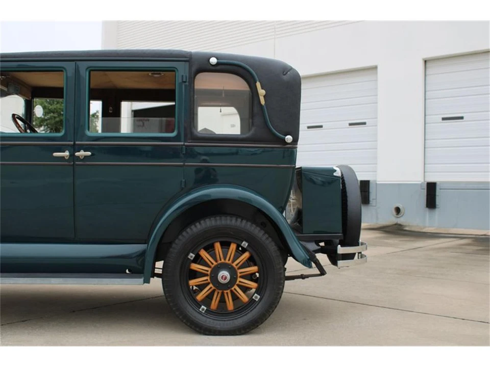 1927 Oldsmobile - Image 29 of 31