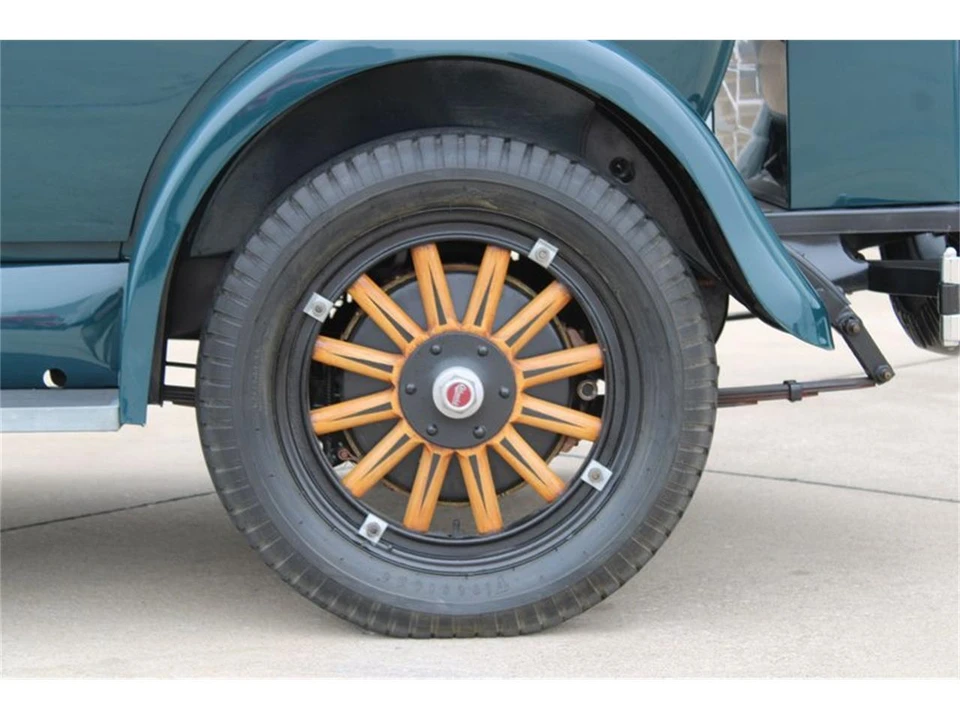 1927 Oldsmobile - Image 30 of 31