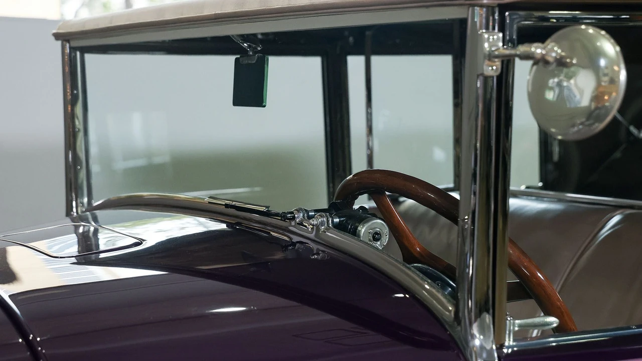 1927 Packard Eight - Image 16 of 31