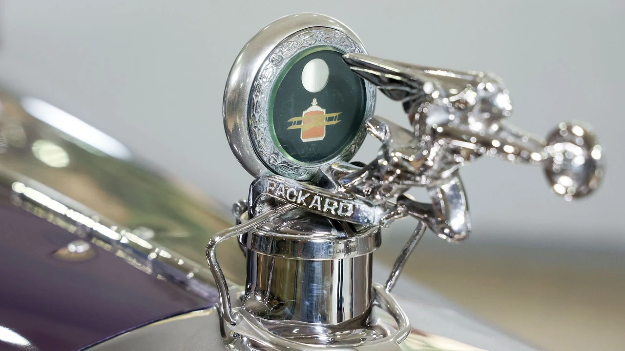 1927 Packard Eight - Image 9 of 31
