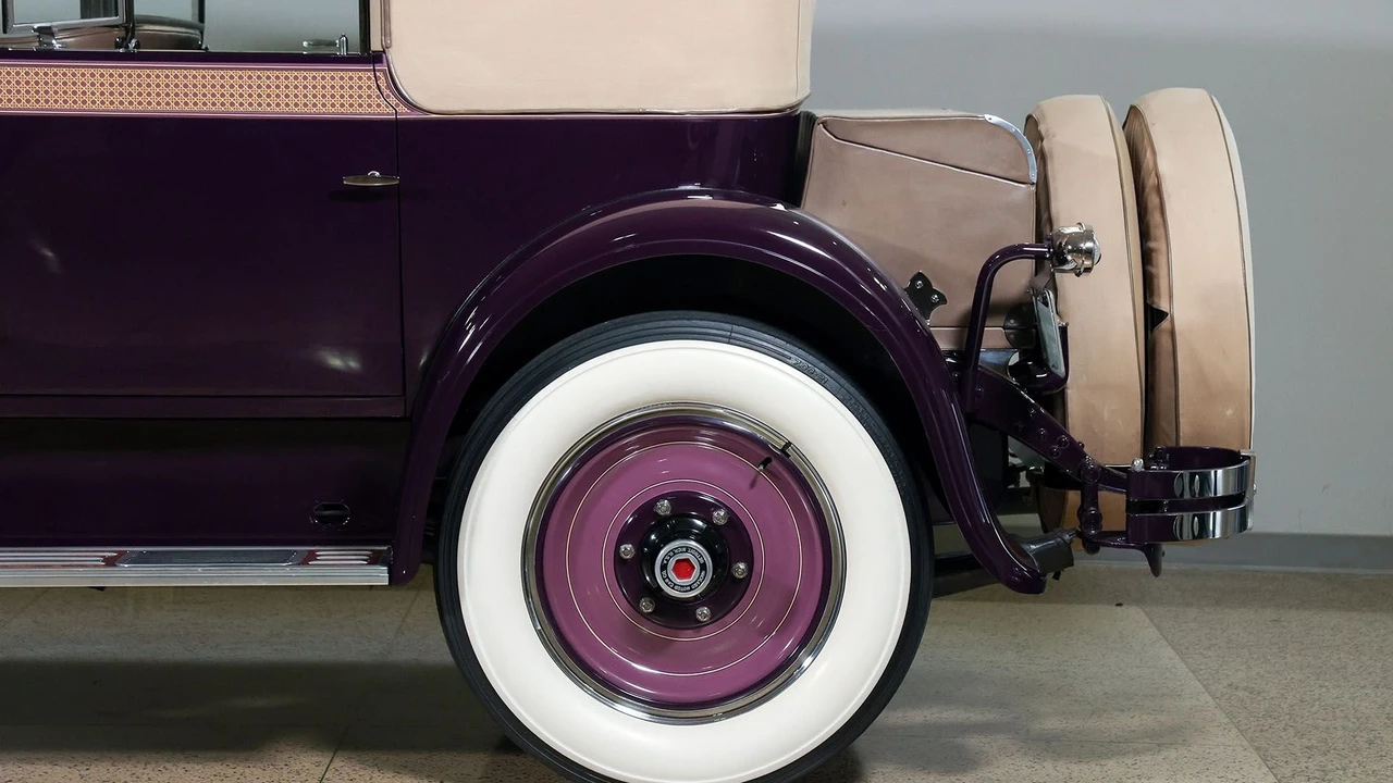 1927 Packard Eight - Image 19 of 31