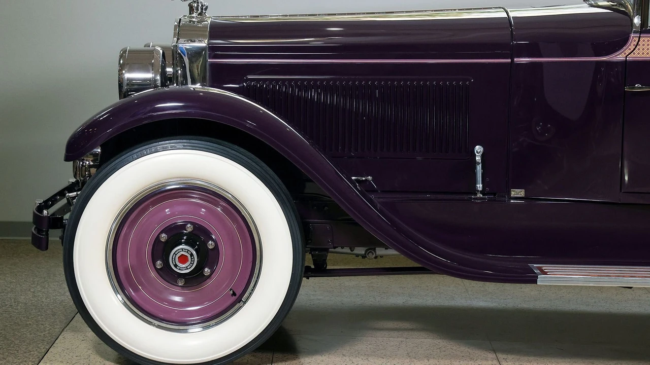 1927 Packard Eight - Image 18 of 31
