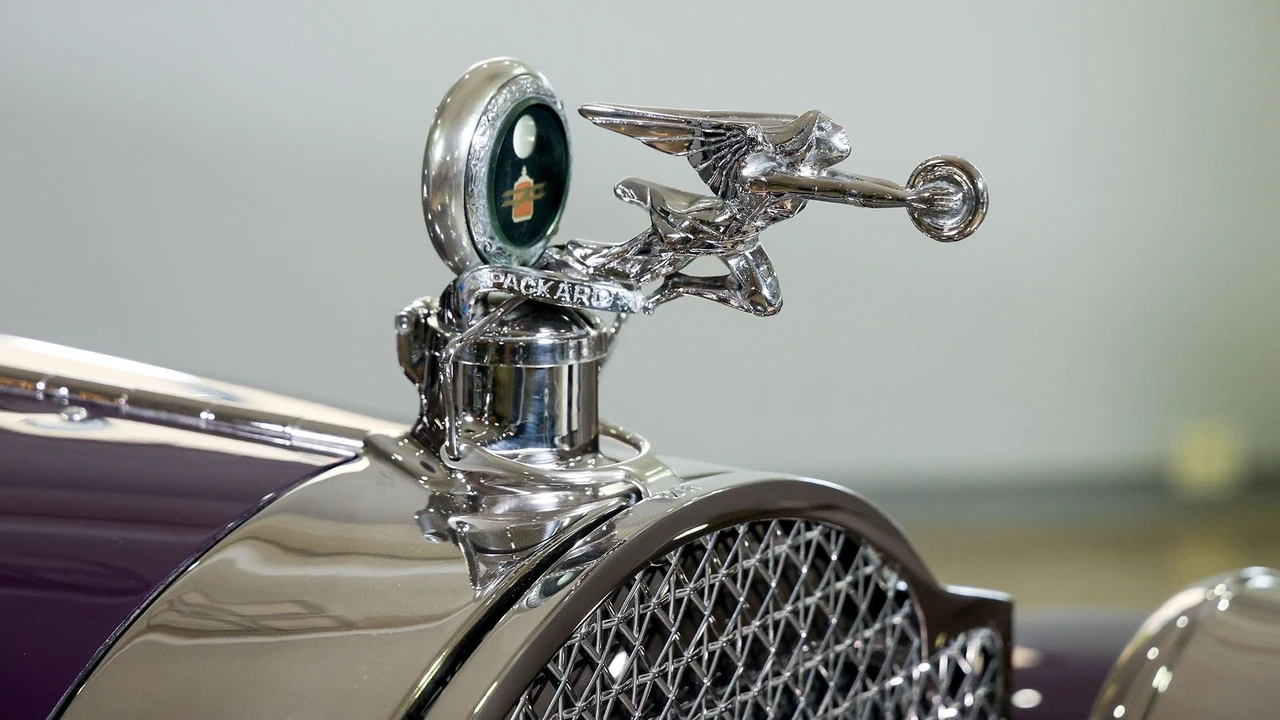 1927 Packard Eight - Image 7 of 31