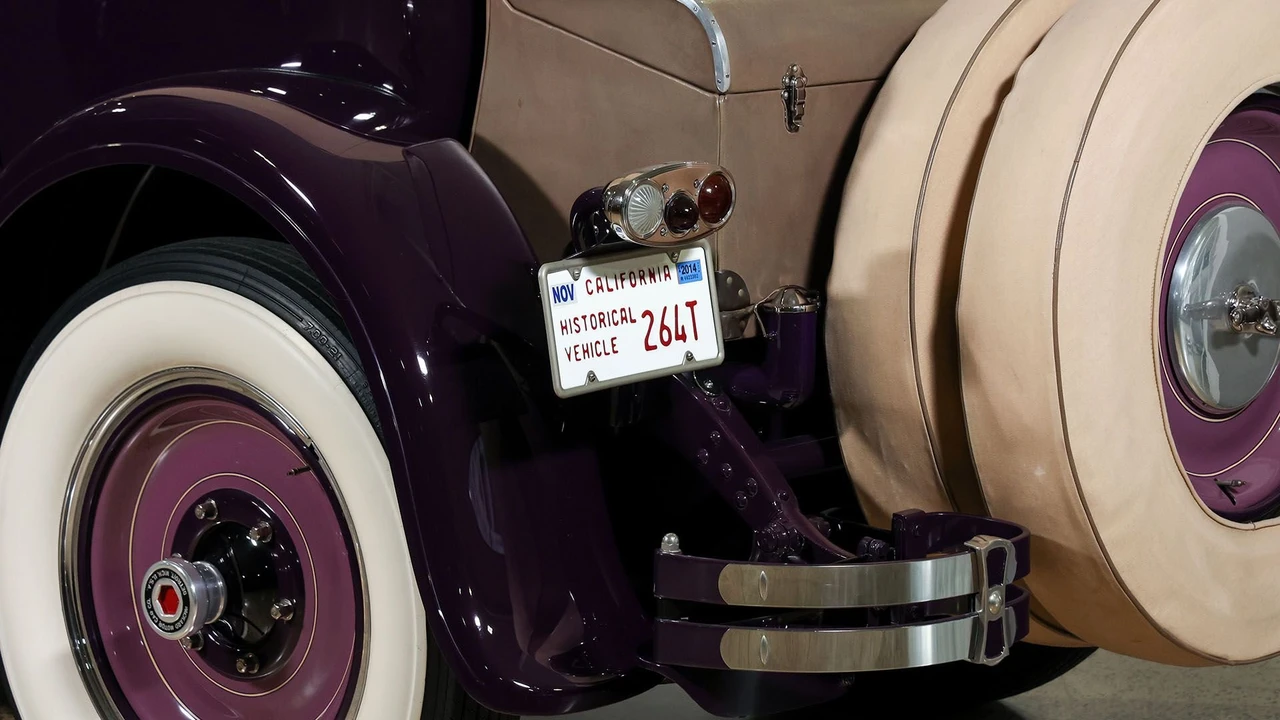 1927 Packard Eight - Image 17 of 31