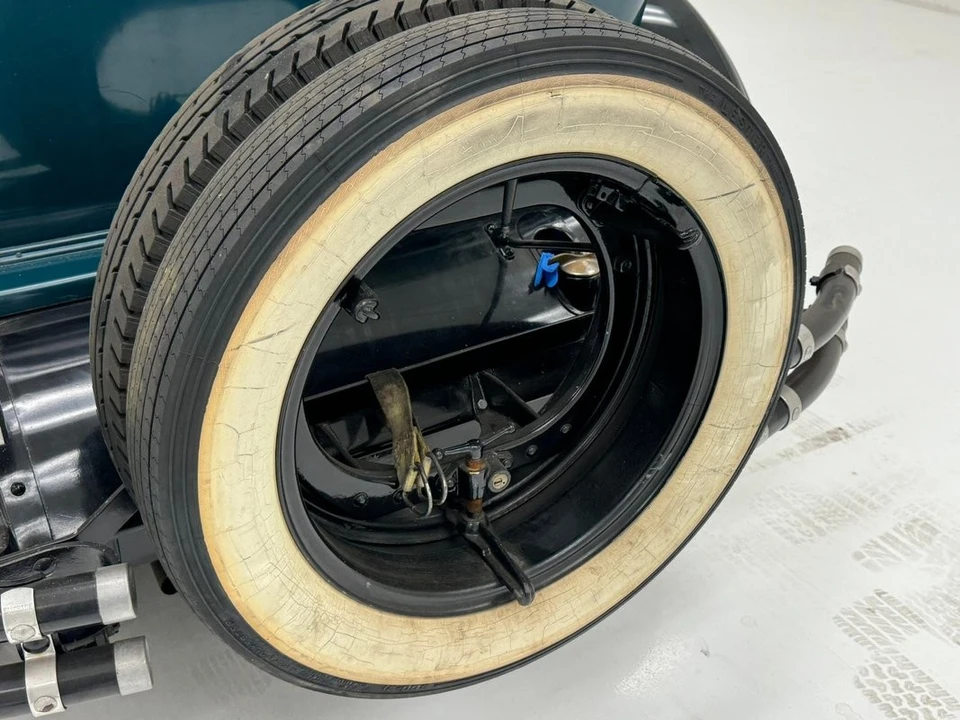 1927 Pierce-Arrow - Image 17 of 21