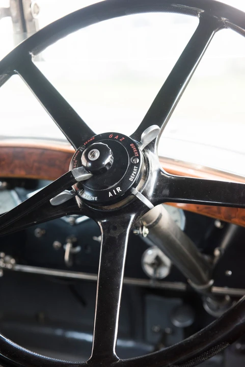 1927 Renault - Image 14 of 31