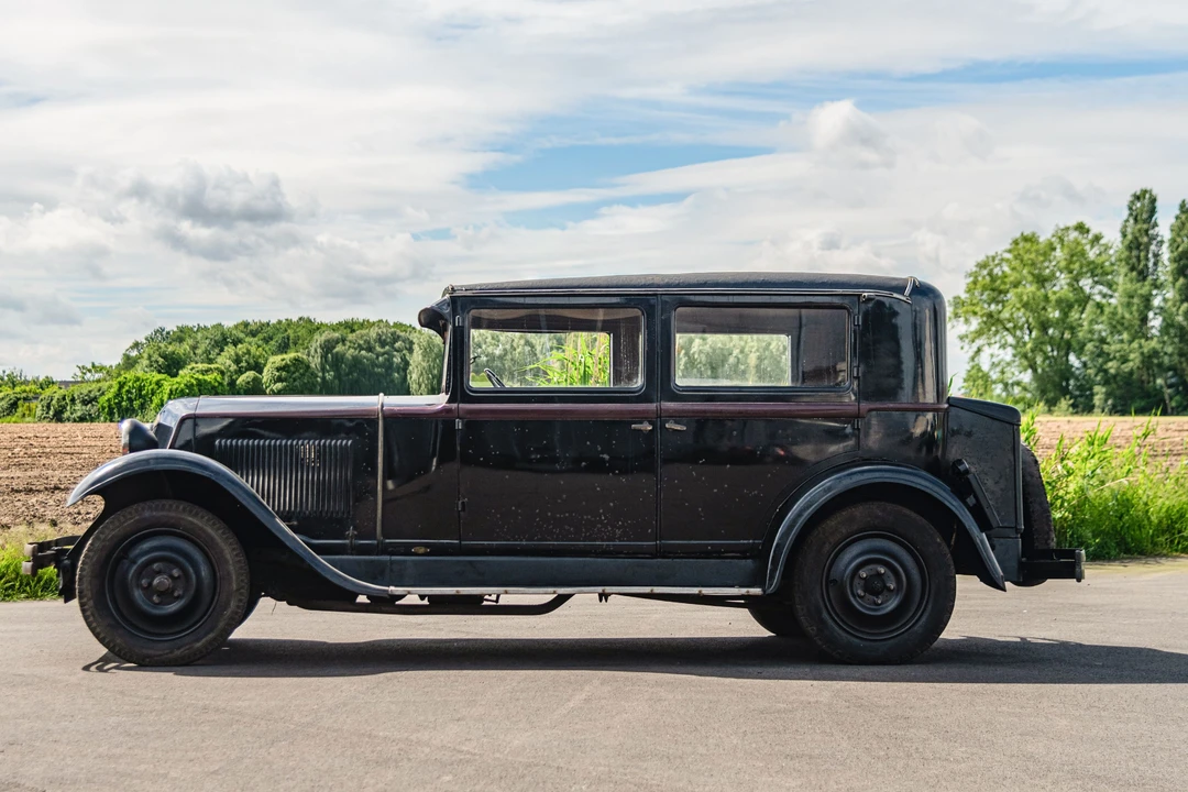 1927 Renault - Image 3 of 15