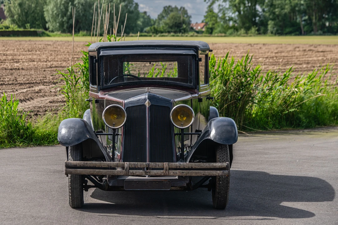 1927 Renault - Image 4 of 15