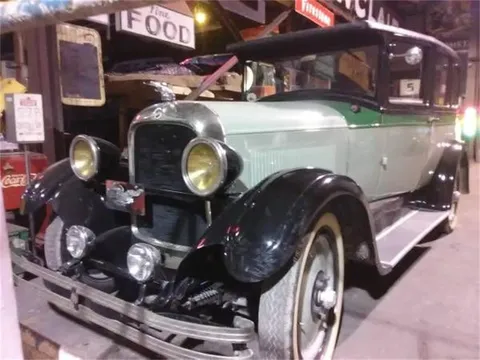 1927 Studebaker Antique Sedan