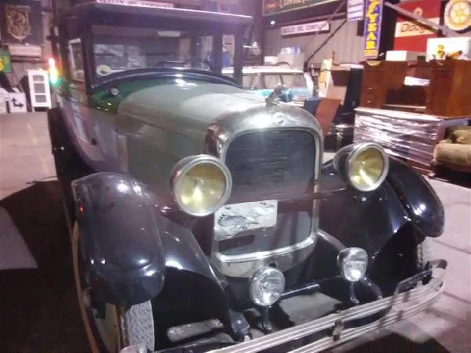1927 Studebaker Commander - Image 2 of 8