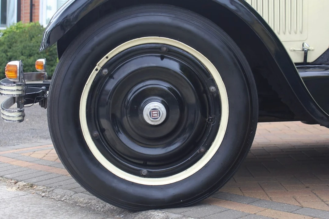 1927 Studebaker - Image 27 of 30