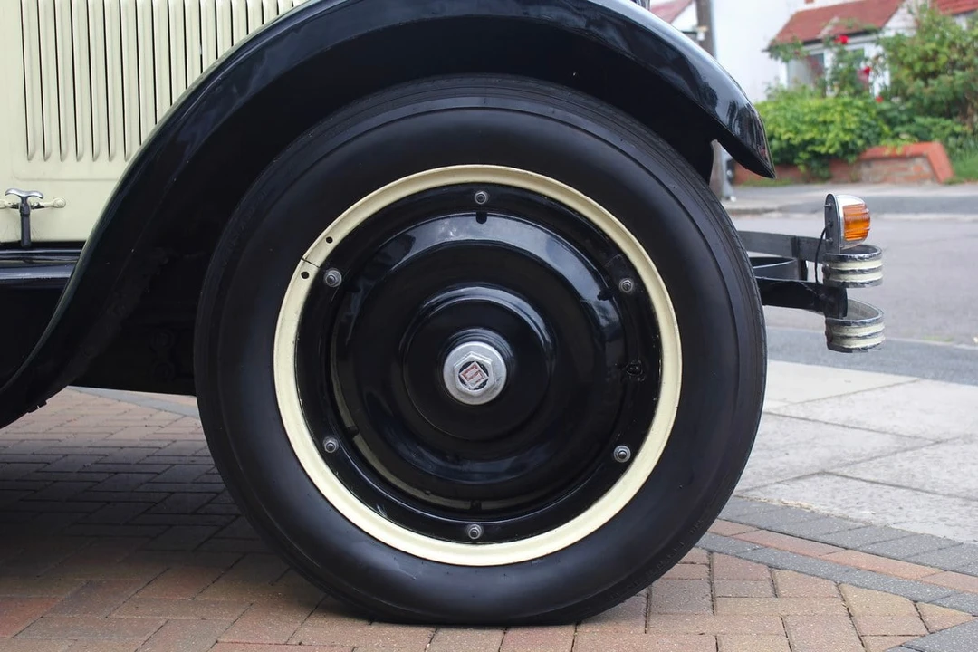 1927 Studebaker - Image 24 of 30