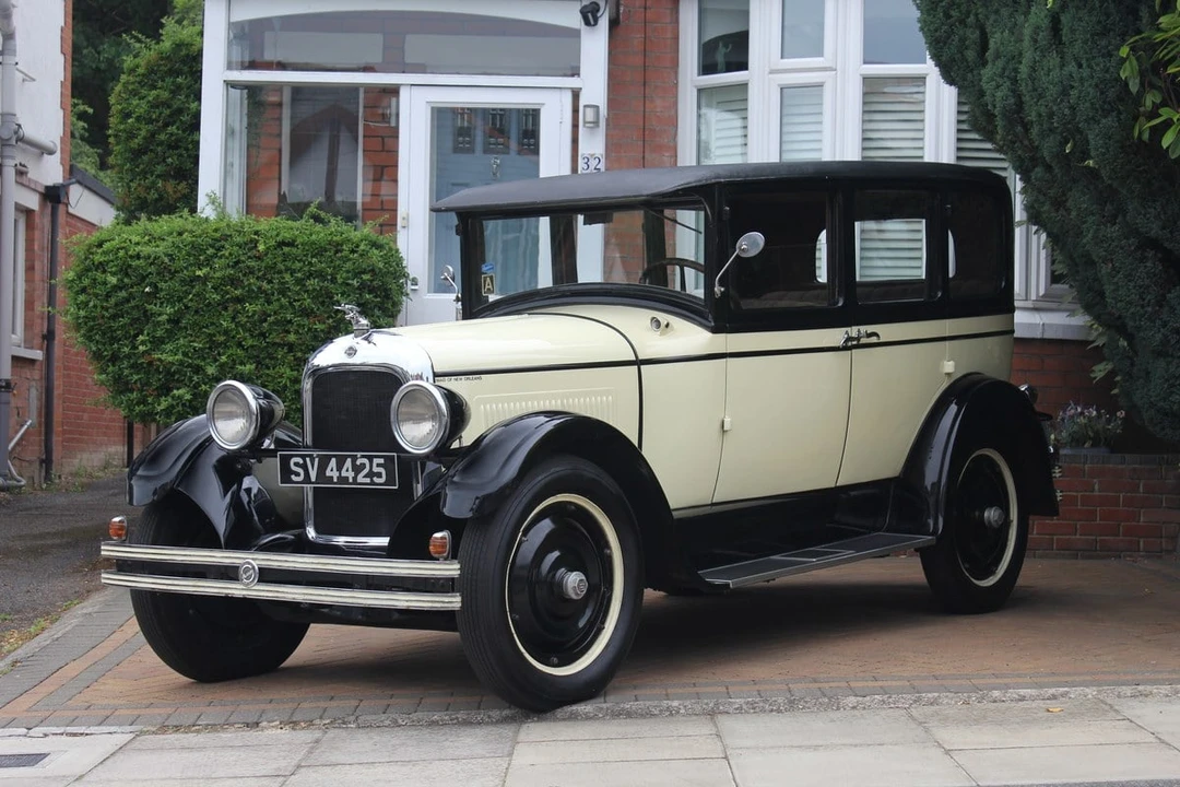 1927 Studebaker - Image 6 of 30