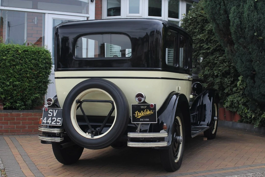 1927 Studebaker - Image 4 of 30