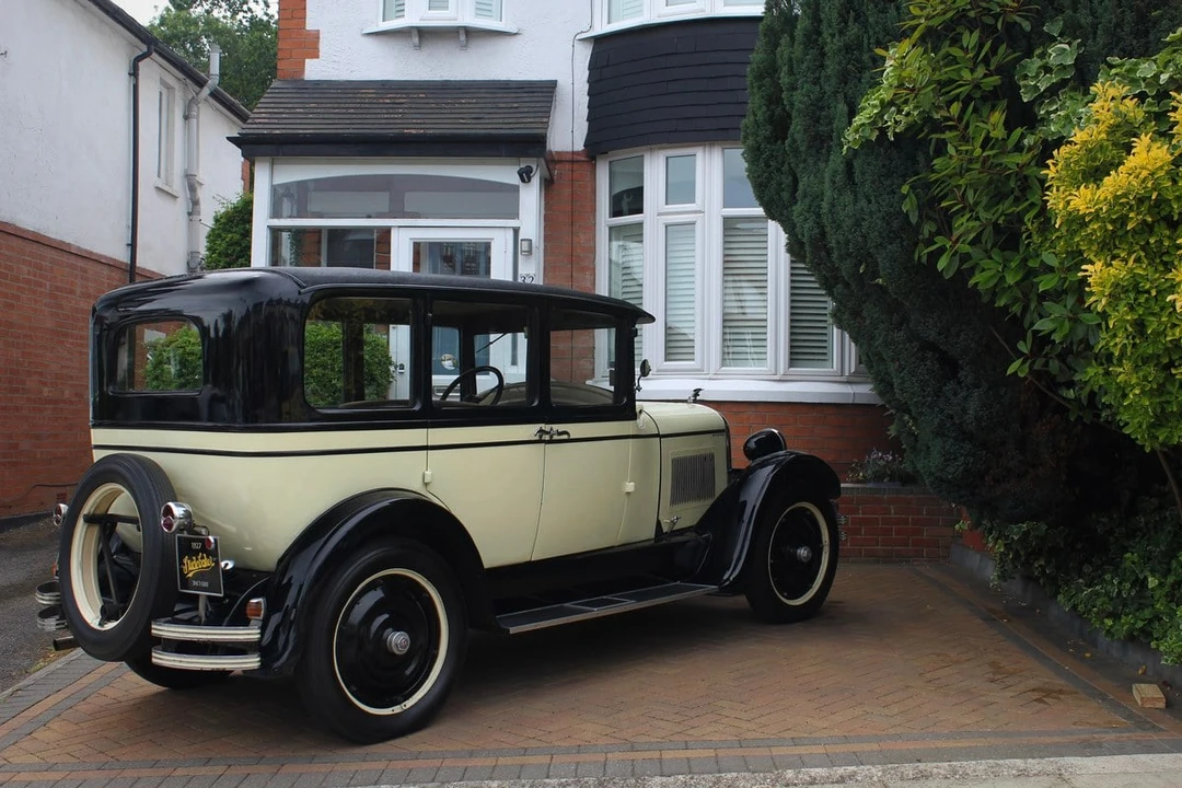1927 Studebaker - Image 8 of 30