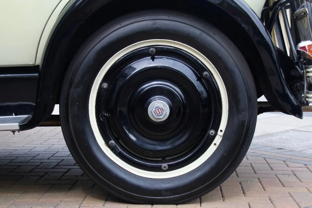 1927 Studebaker - Image 25 of 30