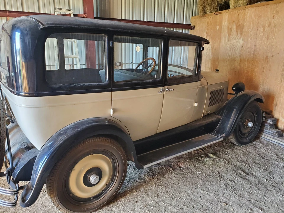 1927 Studebaker - Image 4 of 28